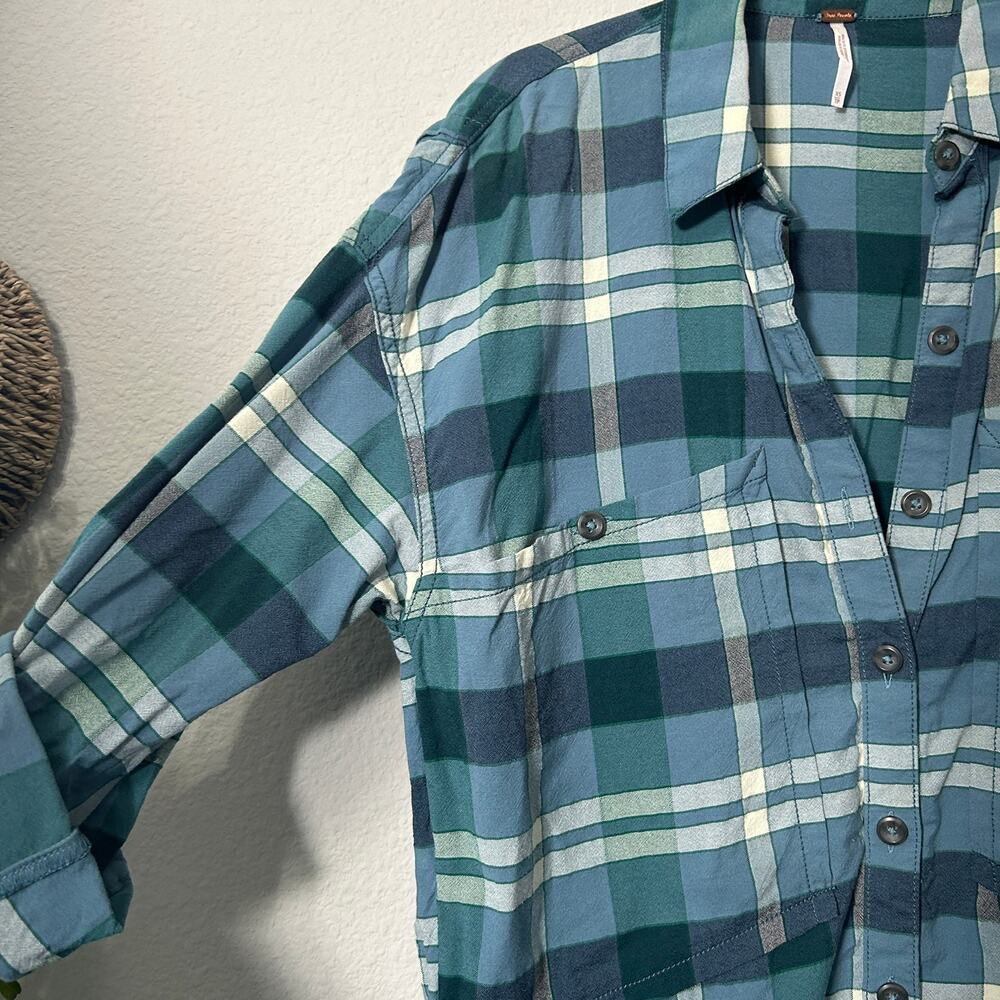 Free People Loveland Plaid Shirt Blue Raw Hem Oversize Size XS Button Up Boho - Picture 8 of 13